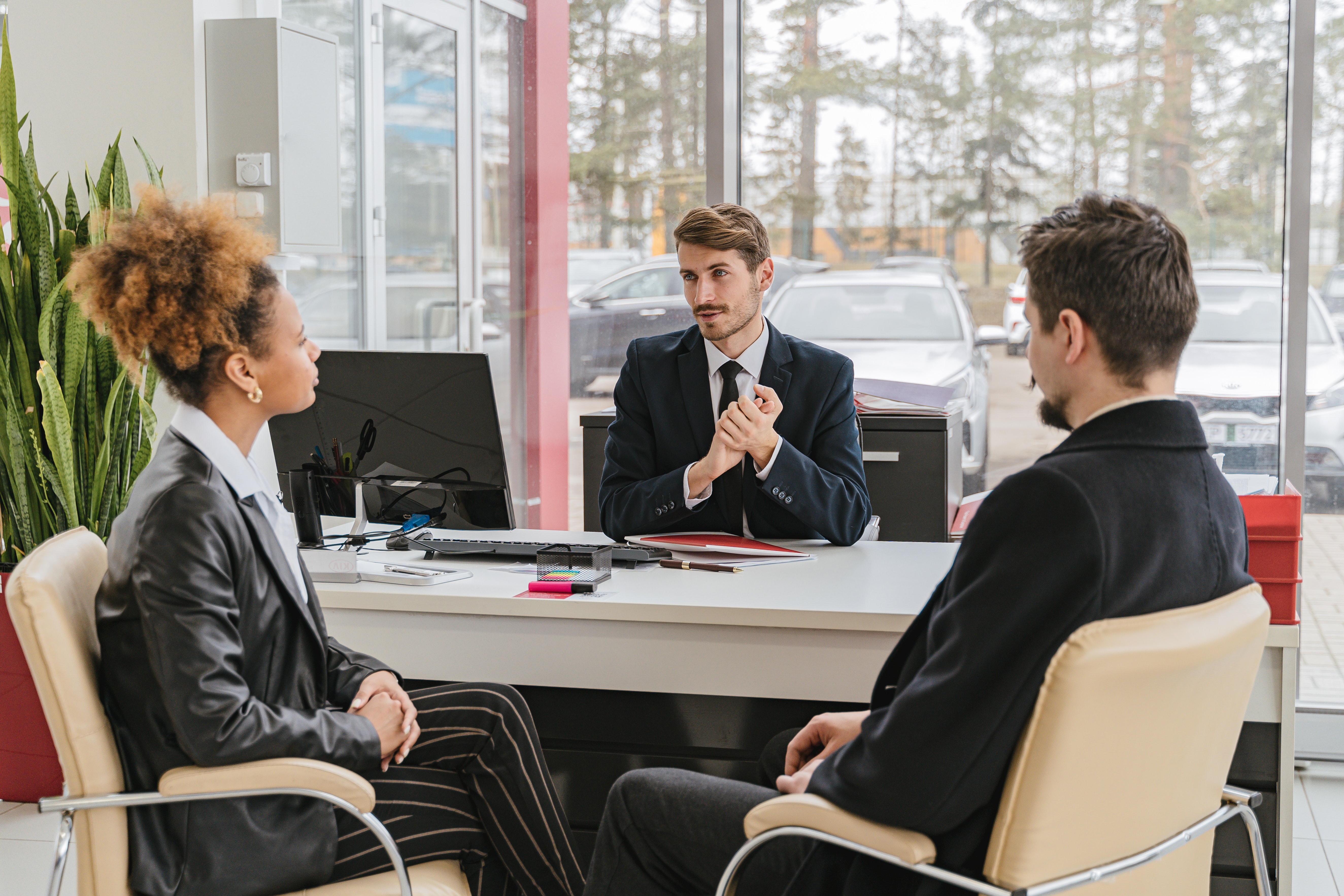Revolving Line of Credit Discussion Have a financial discussion to learn whether a revolving line of credit is right for you.
